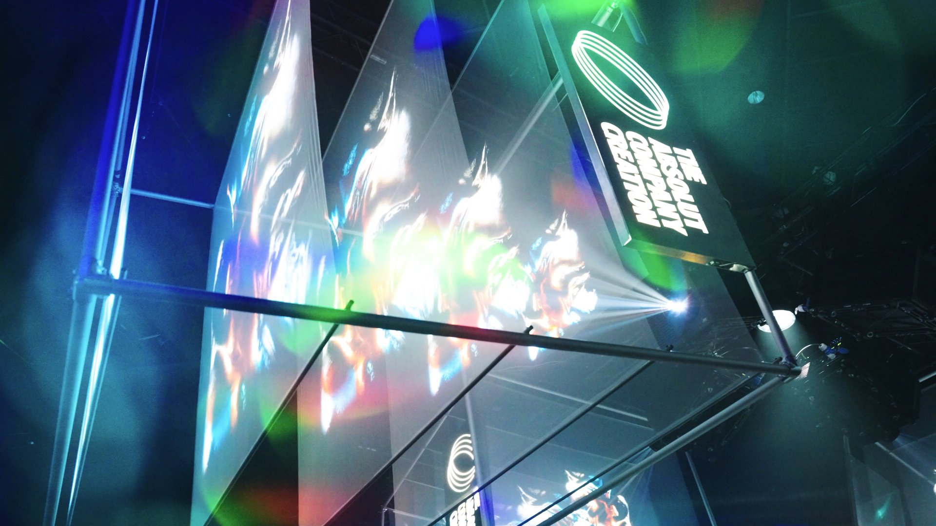 ABSOLUT TACC / SYMBIOSE